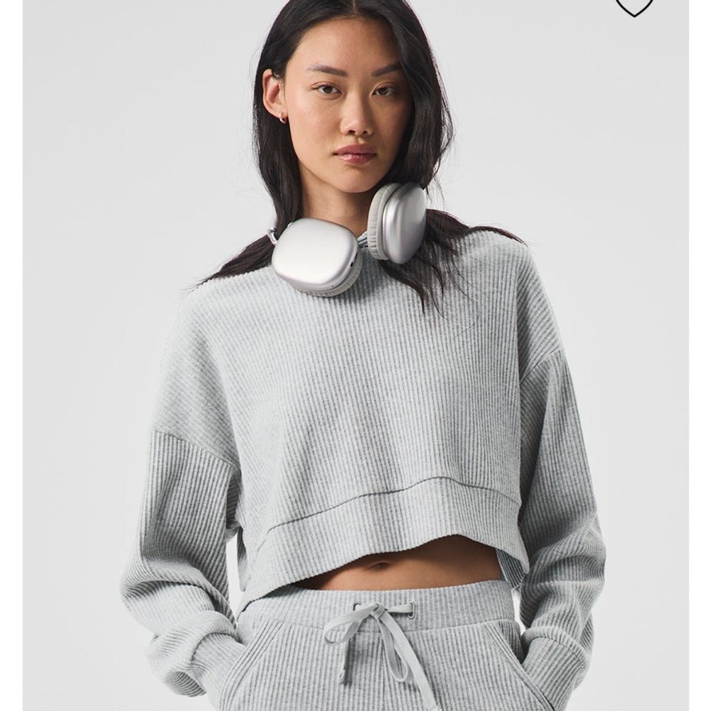 Alo muse ribbed hoodie (never worn)